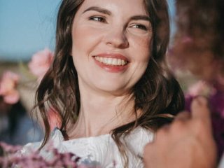 Bea 79A7416 683x1024